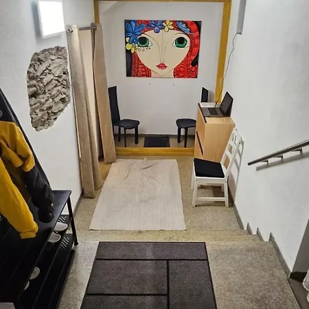 Appartement With Private Parking *